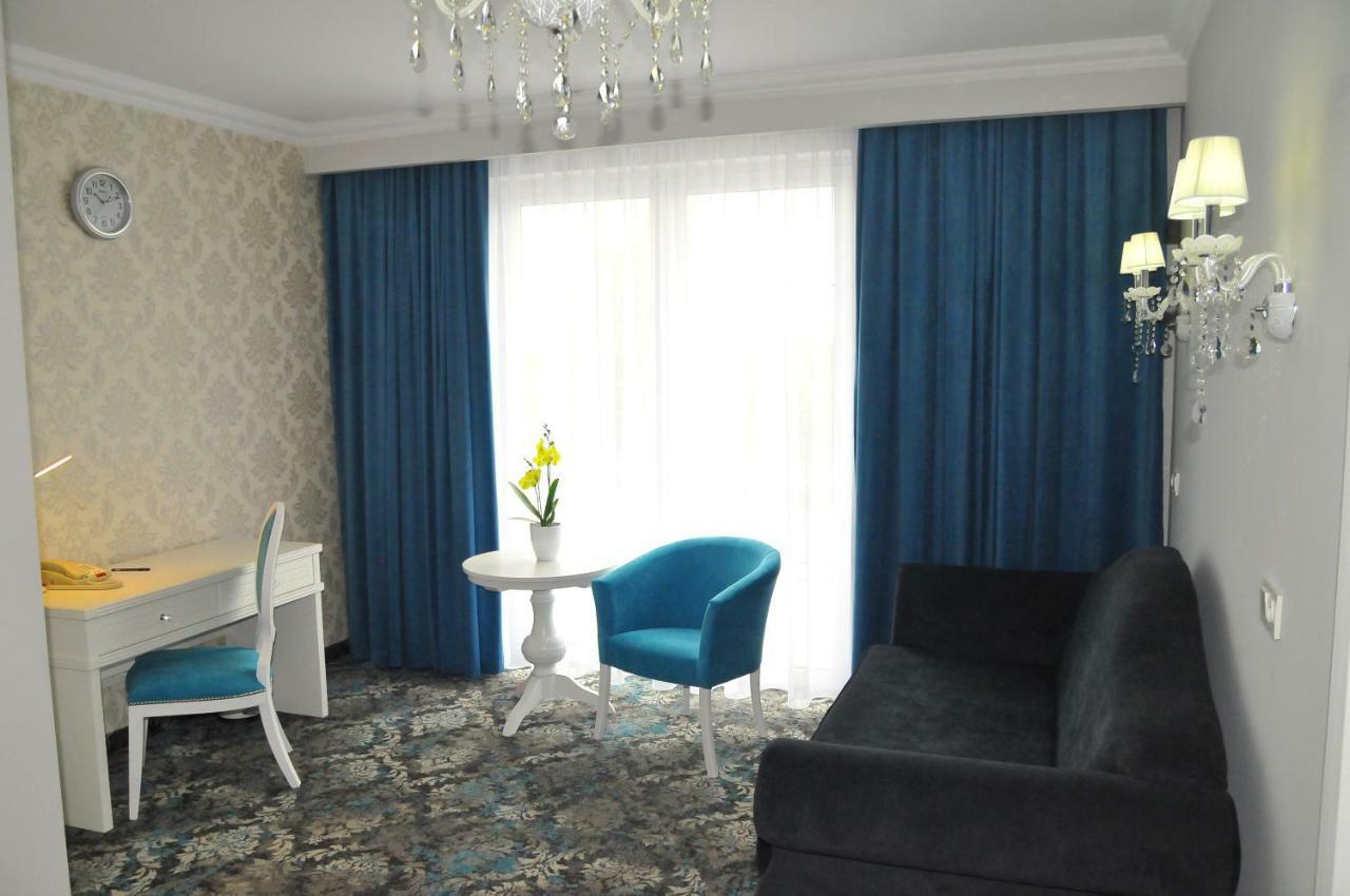 Hotel Lord Radom Exterior foto